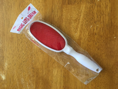 velour lint brush